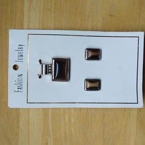 Pendant with Matching Earrings Pierced
